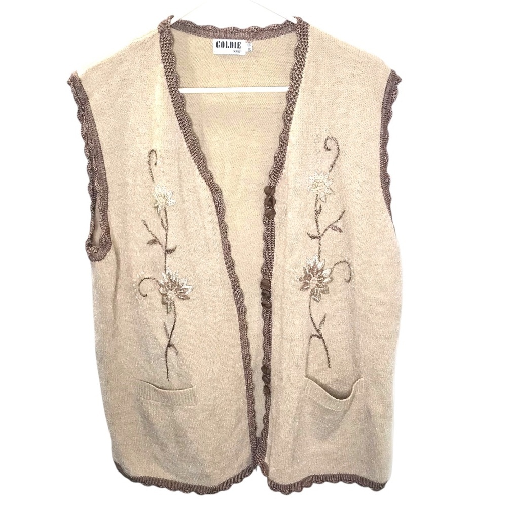 Vintage Goldie Knit Floral Embroidered Vest Pearl Beaded Button Front